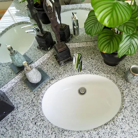 My Place - Navigli 4* Milaan