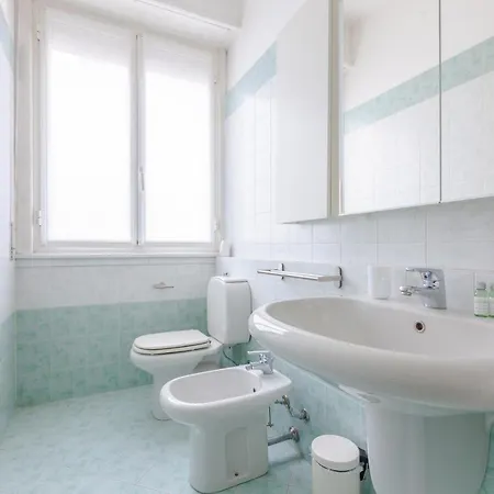 Darsena Navigli Apt - 800 M Far From P.ta Genova M2 Milan
