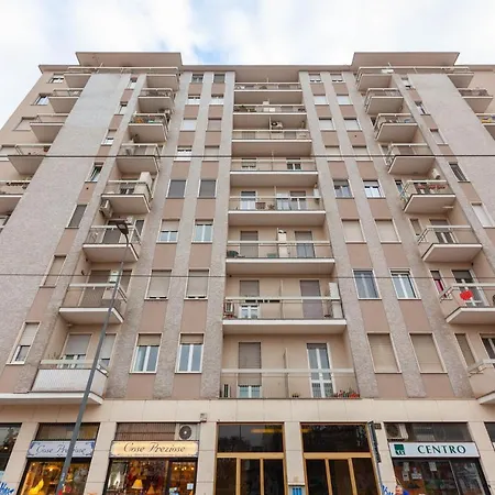 Apartment Darsena Navigli Apt - 800 M Far From P.ta Genova M2 Milan