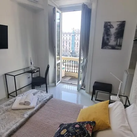 Casa Storica Piazza 5 Giornate Affittacamere 4*