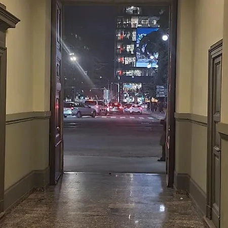 Affittacamere Casa Storica Piazza 5 Giornate 4*