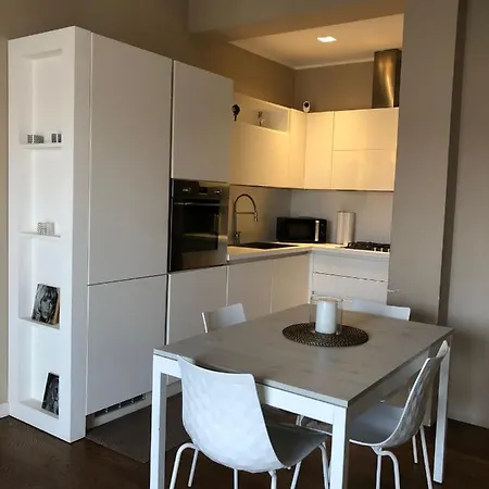 Morivione - Bocconi Free Parking * Milaan