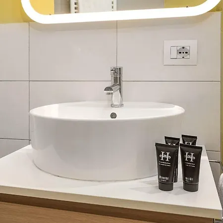 Hemeras Boutique Homes - Luxury In Center Appartement Milan