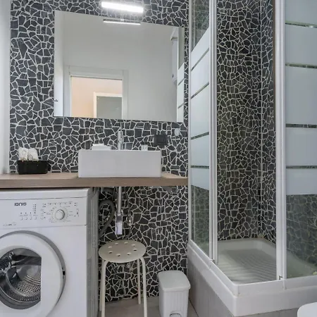 The Best Rent - Studio Near The San Raffaele Turro 公寓