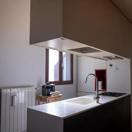 L'arche Comfort & Relax - Loft Garden In Via Torricelli شقة