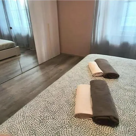 Apartmán In Centro A Con A/c & Wi-fi Milán