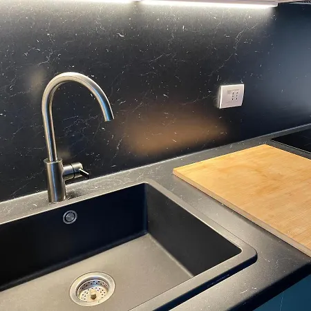 Tortona, 12 - Tra Fashion E Design