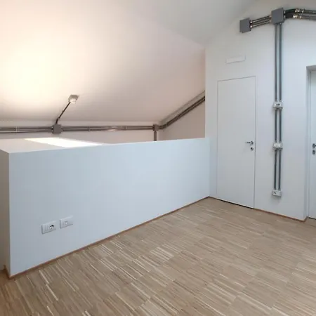 Basicvillage * 米兰