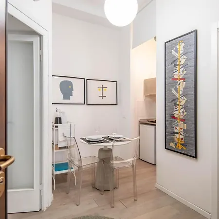 Easylife - Accogliente Bilocale Zona Porta Venezia * Milánó