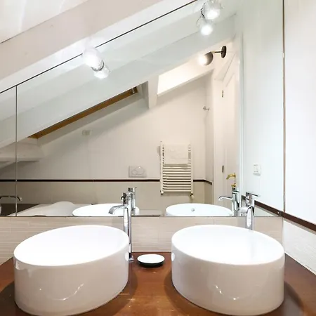 Lux Penthouse Palestro Appartement *