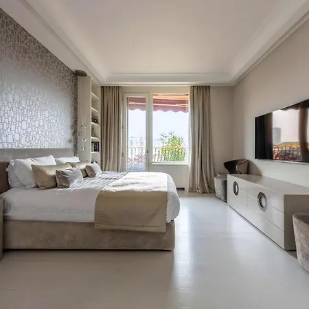 Incomparable Penthouse Huge Terrace *