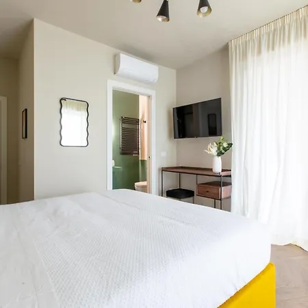 Daplace - Corso Sempione Guest house 3*