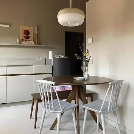 Bilocale Di Design Con Vista In Crocetta Quadronno