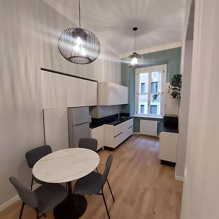 Perfect Place In Porta Venezia Apartment *