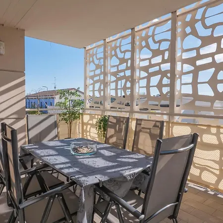 Apartmán Luxury Near Linate Quintiliano 7 *
