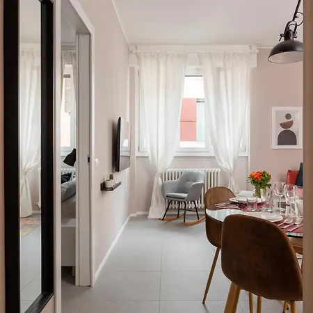 Bilocale Aleardi Milaan