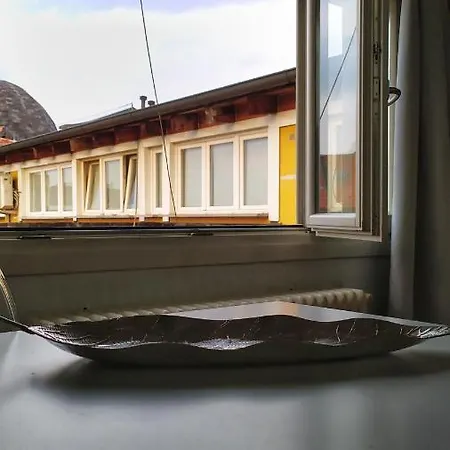 شقة Nolo93 Attic Right In Front Of The Metro Station To Duomo *