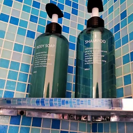 شقة Nolo93 Attic Right In Front Of The Metro Station To Duomo