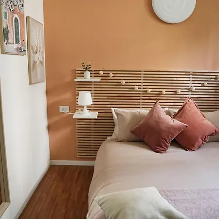 Guesthost - Fiera & Mico Comfy Apartamento