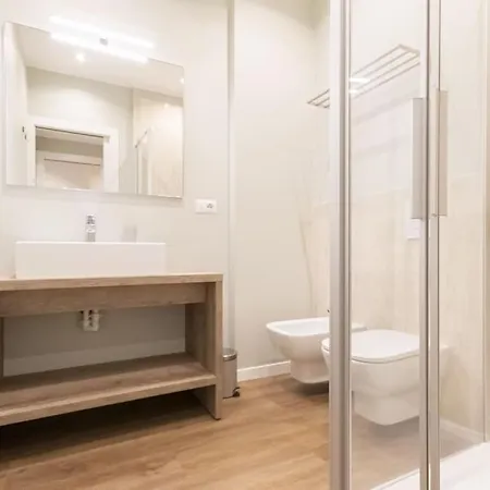 Santa Maria Valle 1 Apartment Milan