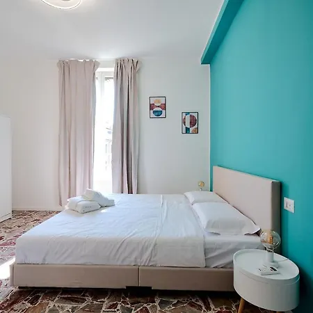 Suity I Cozy Leila Μιλάνο
