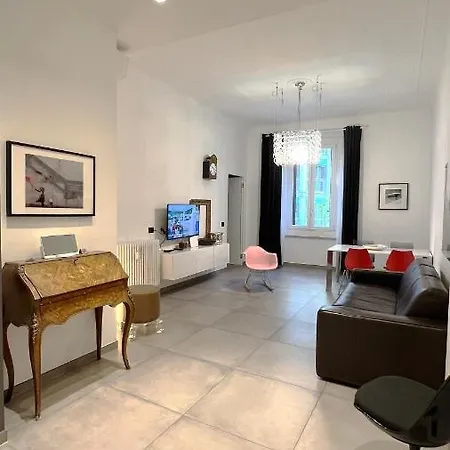 Centro, Life, Mico Milano