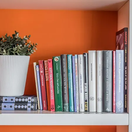 The Orange Attic - Navigli Area Lägenhet