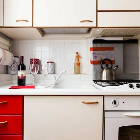 Comfort Station Apartment Milan