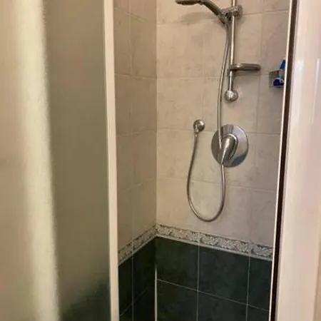 Comfort Station Apartment Milan