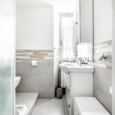 Pretty House Navigli-duomo Netflix & Design Apartment *