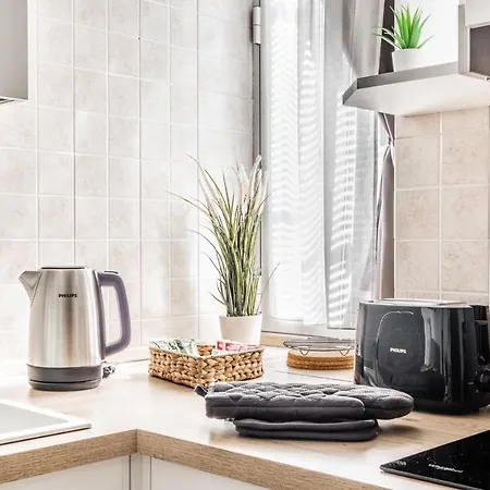 Pretty House Navigli-duomo Netflix & Design * Milan