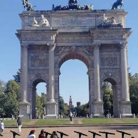 公寓 Gef House - Bande Nere 米兰