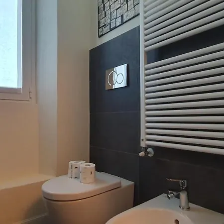 Bnbutler - Aselli, 14 - Comodo E Luminoso Daire