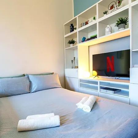 [duomo/navigli] Casa Elegante In Zona Tortona Milano