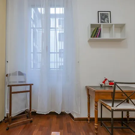 Commenda - Spazioso Vicino Crocetta Milan