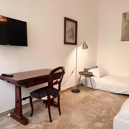 Orea Spiti - Drawings In Teodosio Апартаменты