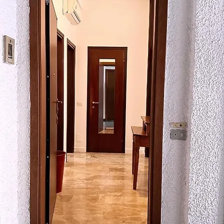 Orea Spiti - Drawings In Teodosio Милан