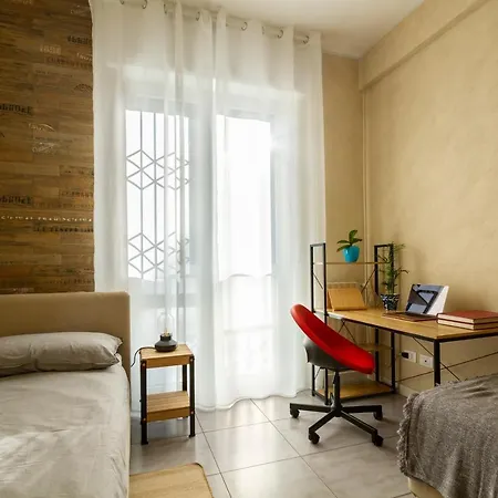 Grazioso Metro Vicinissima Facile Per Arrivare A Duomo *