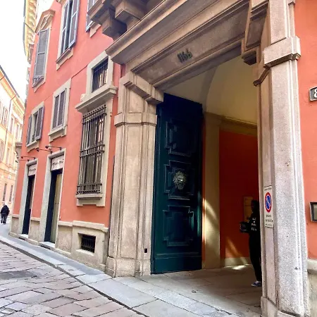 J'adore Scala Apartment Milan