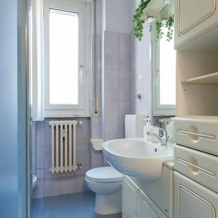 大教堂一刻钟旅馆 招待所