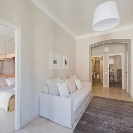 Splendido Zona Porta Venezia, Menotti شقة