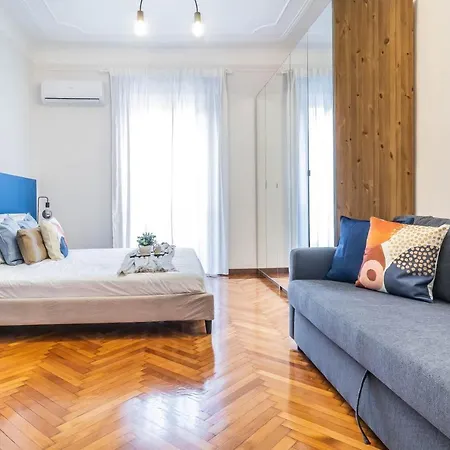 Center Elegant Flat 4-pax - Metro M1 - Fast Wifi - Ac & Balcony *