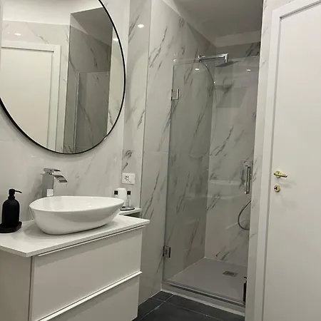 Apartman Casa Vercelli Delizioso Bilocale Moderno Nella Vecchia Milánó