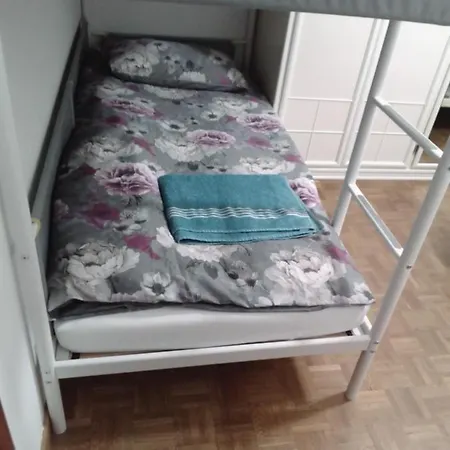 Gigli, Con Cucina In Comune E Terrazza 招待所