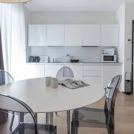 Italianway - Corso 11 Apartment Milan