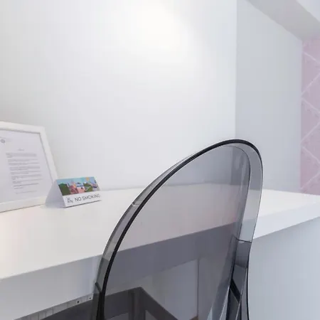 Italianway - Corso 11 * Milan