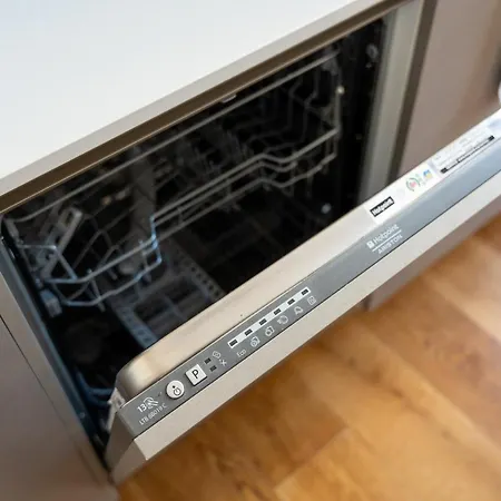 Apartamento 5 Min Duomo Luxury In Brera Design District Milão