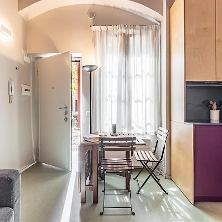 Xenia - Accogliente Pied-a-terre Sui Navigli *