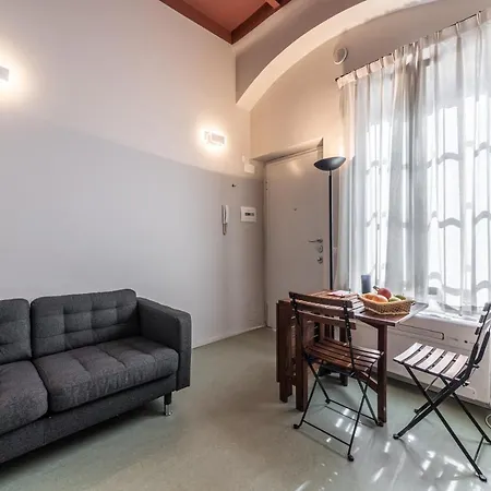 Xenia - Accogliente Pied-a-terre Sui Navigli Lägenhet *