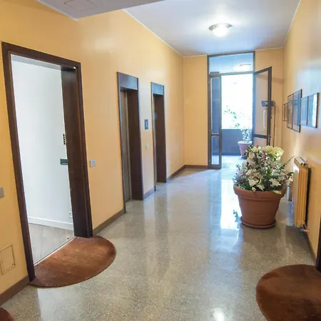 Apartment Renovated Flat Near Duomo - Lamarmora